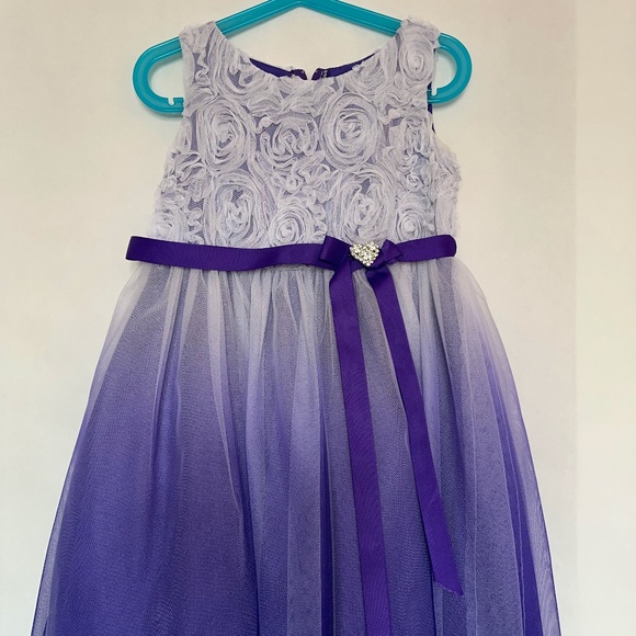 Girls Party Dress - Picture 3 of 8